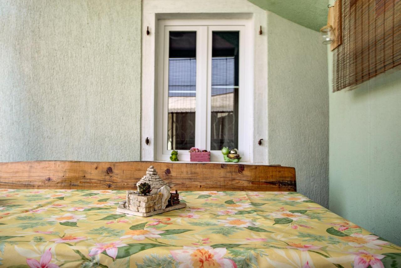 Apartment Laura With Terrace Vodnjan Luaran gambar